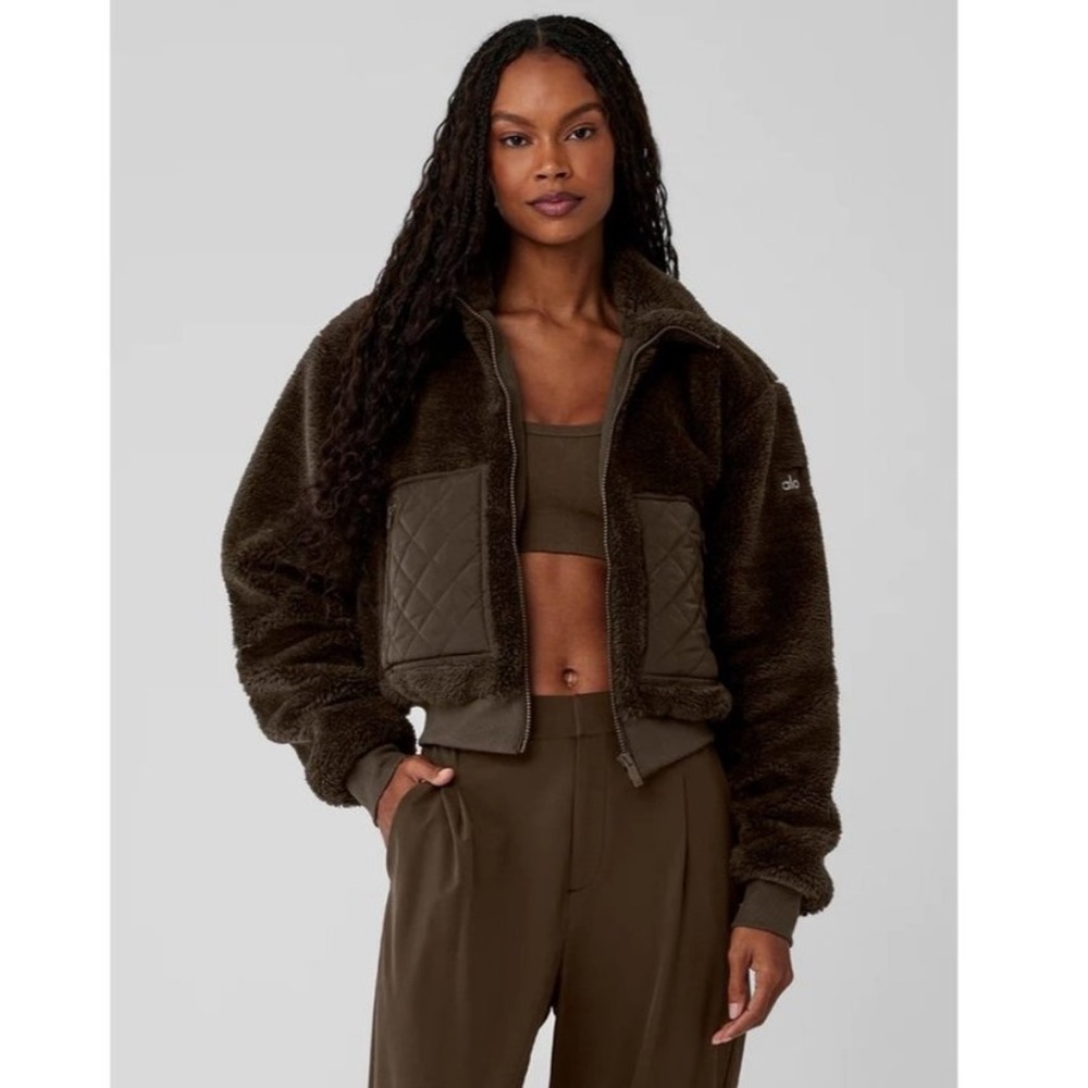 NWT ALO Yoga Sherpa Edge Bomber Espresso XS
